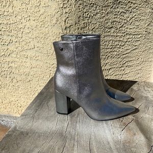 Vera Wang silver ankle boot